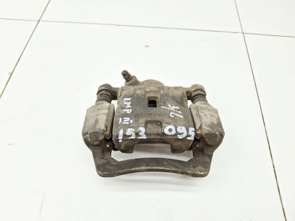 Суппорт задний левый Subaru Impreza G12, GE, GH