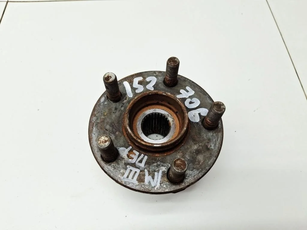 Ступица передняя Subaru Impreza G12, GE, GH