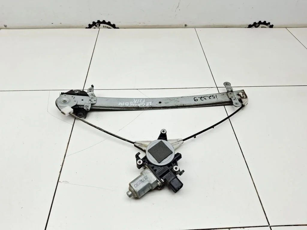 Стеклоподъемник передний правый Subaru Outback B14, BR