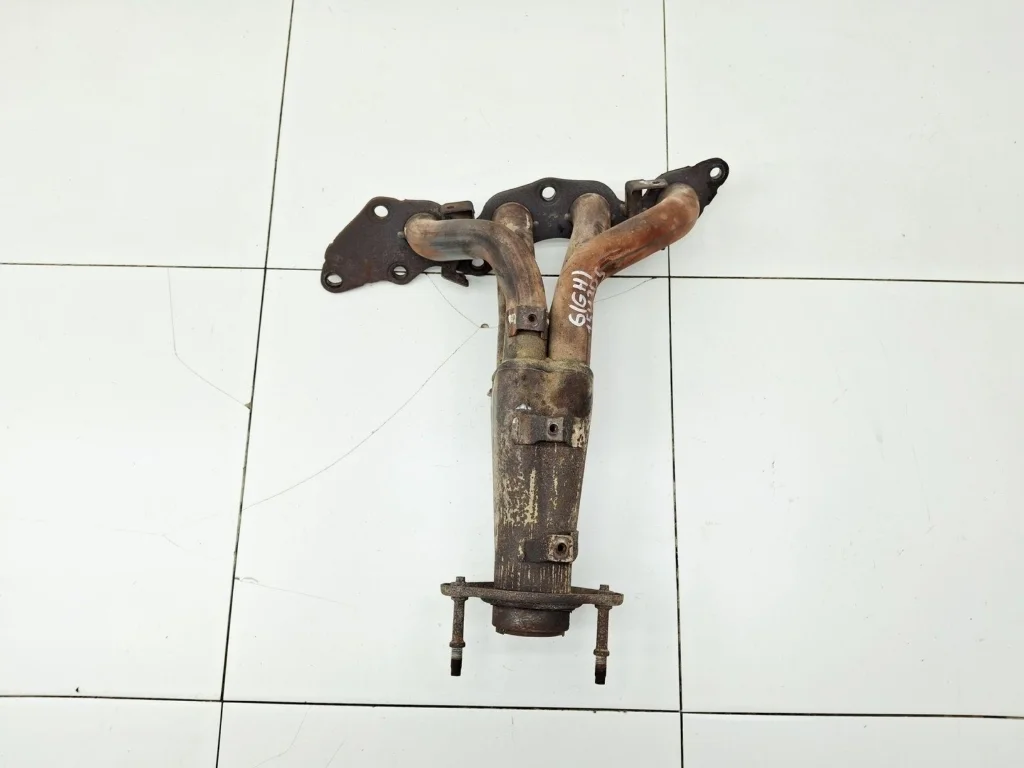 Коллектор выпускной Mazda 6 2009 GH