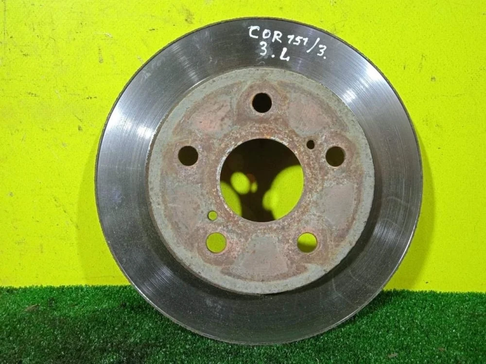 Диск тормозной Toyota Corolla 2010 4243112260 150 1ZRFE, задний