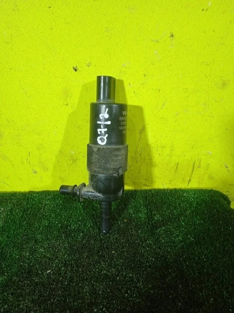 Насос омывателя Audi Q7 2016 6R0955681 4M CREC