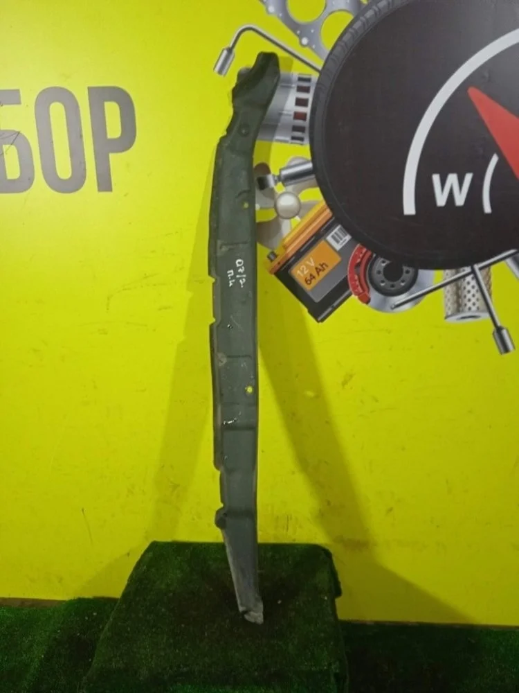 Пыльник крыла Audi Q7 2016 4M0821111 4M CREC, передний левый