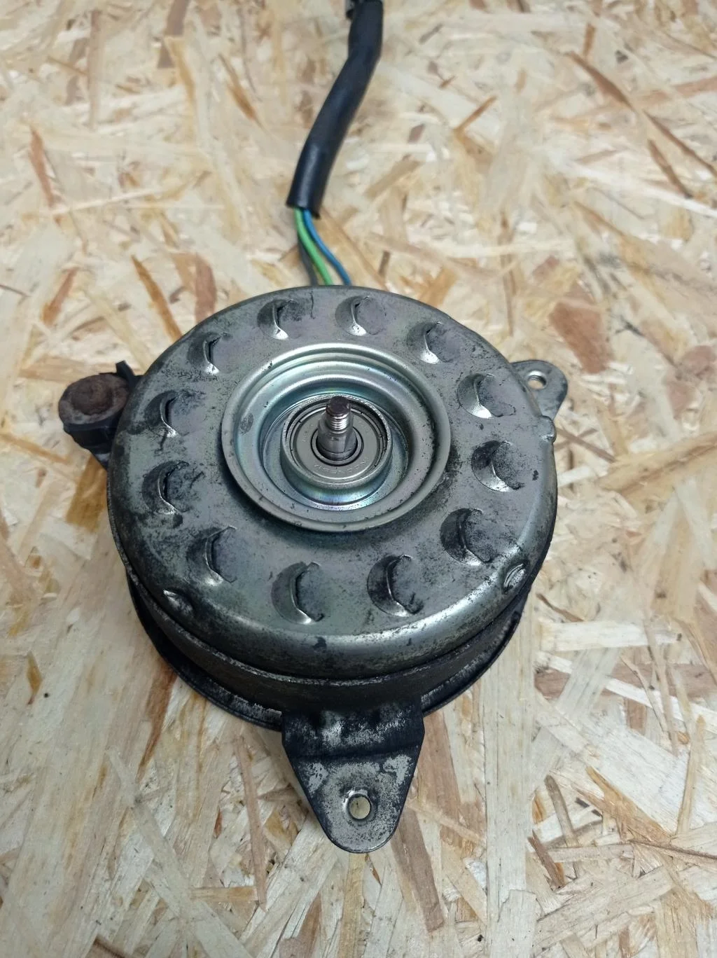 Б.у. мотор вентилятора NISSAN X-TRAIL T31 NISSAN X-TRAIL T31