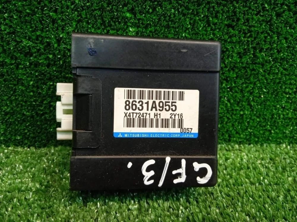 Блок управления Mitsubishi Outlander 2012 8631A955 GF 4B11
