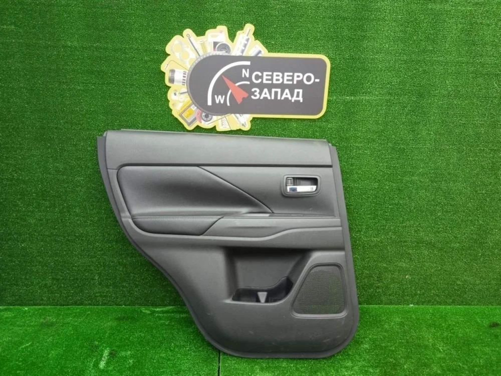 Обшивка двери Mitsubishi Outlander 2012 7222B115XA GF 4B11, задняя левая