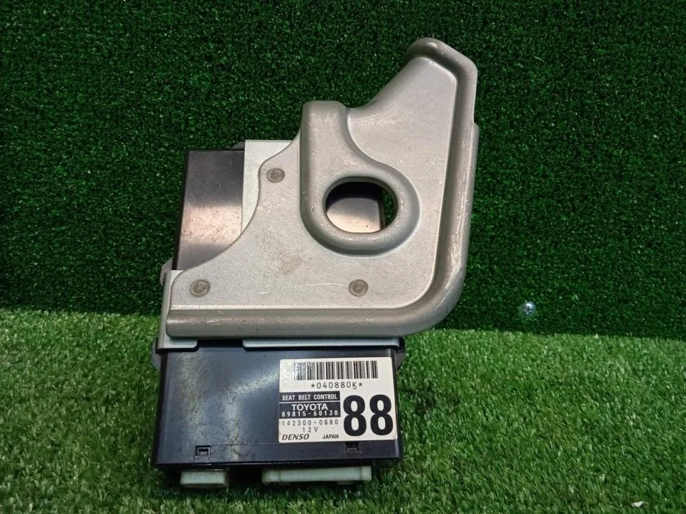 Блок электронный Toyota Land Cruiser 2011 8981560130 200 1VDFTV