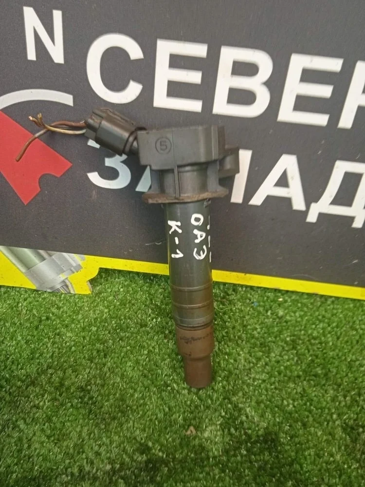 Катушка зажигания Toyota 2005 9008019019 ZZE120
