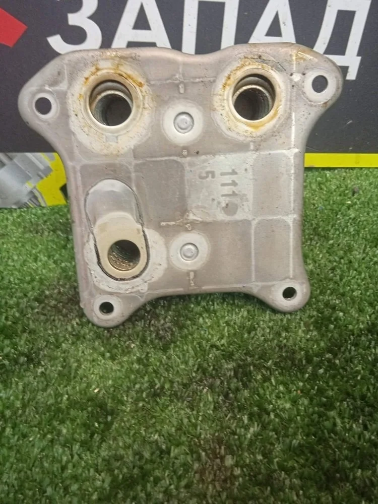 Масляный радиатор Volkswagen GOLF 7 2013 03F117021A CBZ