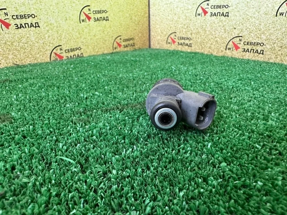 Форсунка топливная Skoda Octavia 2008 06A906031BT A5 BSE