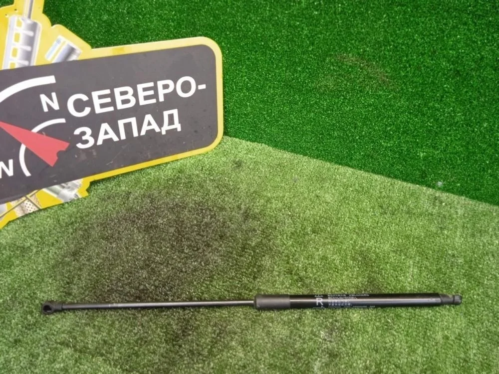 Амортизатор капота Toyota Land Cruiser Prado 2012 534400W220 150 1GRFE, правый