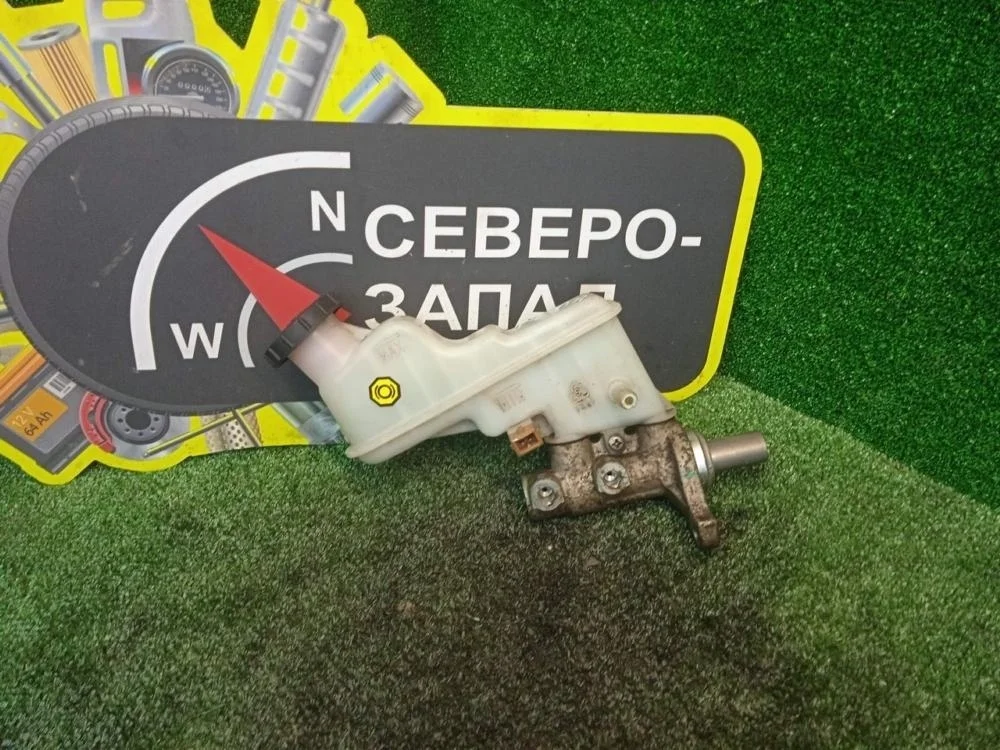 Главный тормозной цилиндр Hyundai Solaris 2012 585104L100 RB G4FA