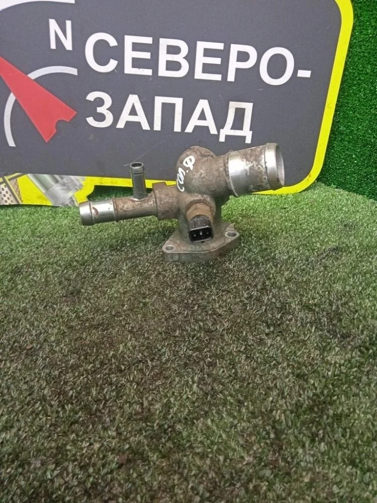 Корпус термостата Hyundai Solaris 2012 256002B003 RB G4FA