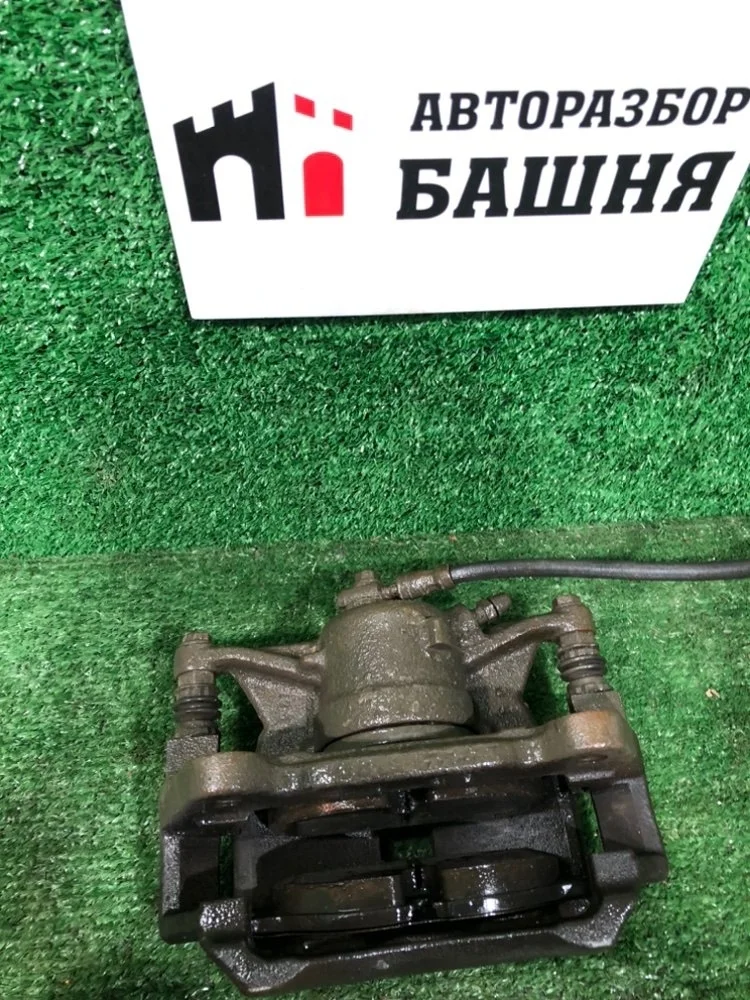 Суппорт Skoda Octavia 2013 8V0615124 A7 CJZA, передний правый