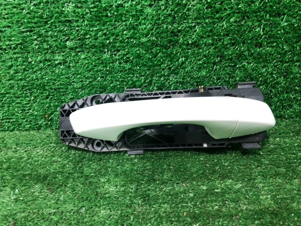 Ручка двери Skoda Octavia 2013 5G0837206N A7 CJZA, передняя правая