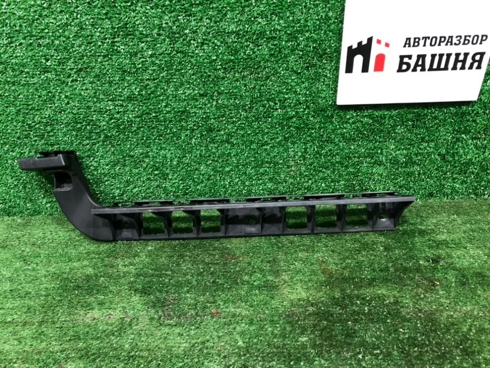 Кронштейн бампера Skoda Octavia 2013 5E5807863 A7 CJZA, задний левый