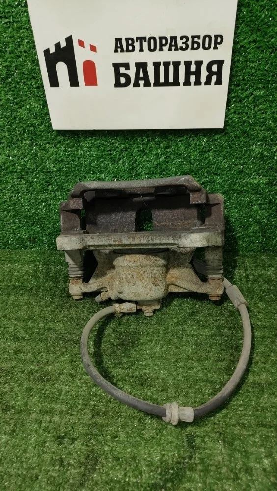 Суппорт Volkswagen Tiguan 2019 8V0615124D 2 CZDA, передний правый