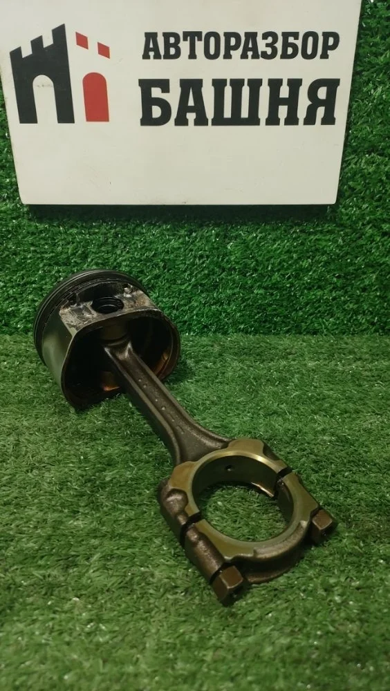 Поршень с шатуном Nissan Primera 2004 A2010AU300 P12 QG18DE