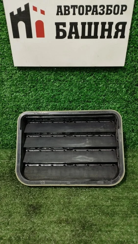 Решетка вентиляционная Volkswagen Teramont 2018 7PP819181A CA1 CXDA