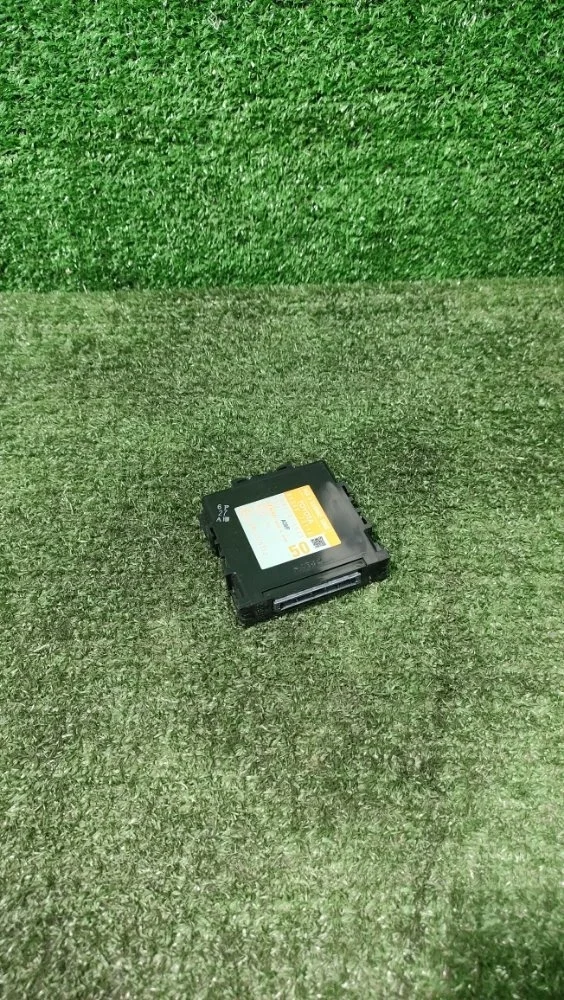 Блок управления парктрониками Toyota Camry 2012 8934033110 50 2ARFE