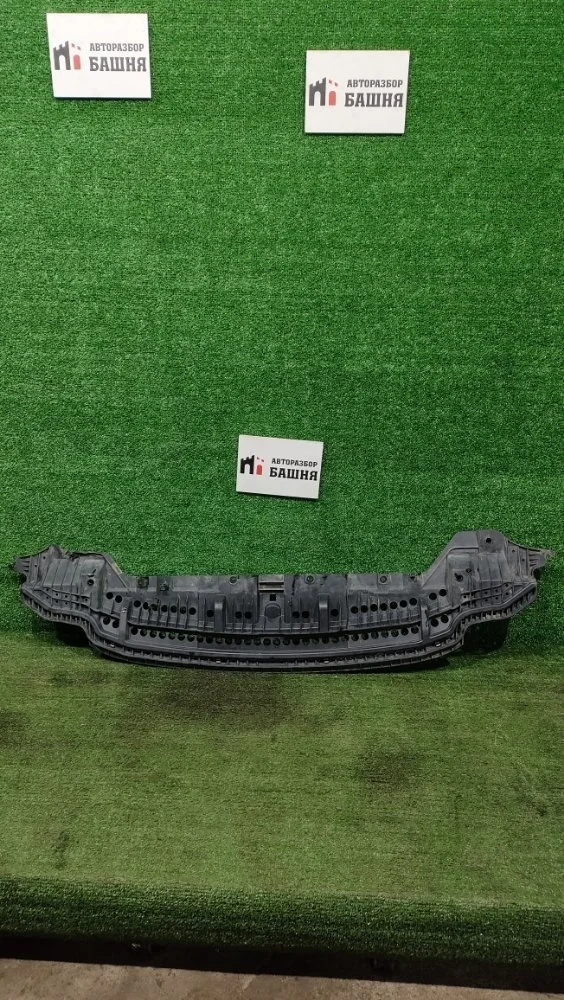 Пыльник бампера Toyota Corolla 2013 5261802070 180 1NRFE, передний