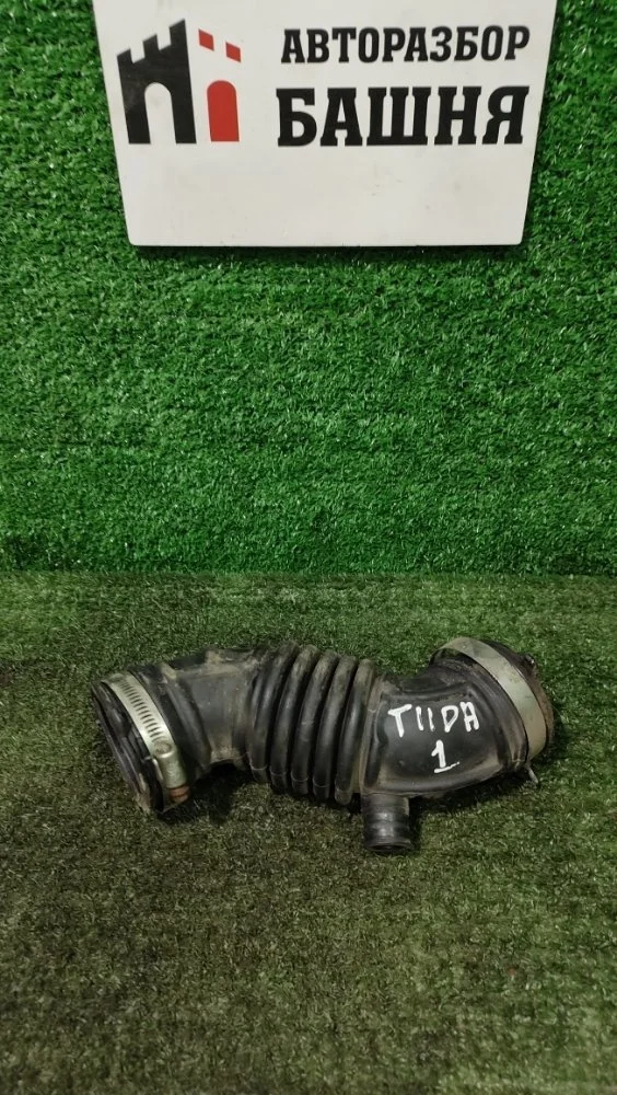 Гофра воздухозаборника Nissan Tiida 2010 16578ED00A C11 HR16DE