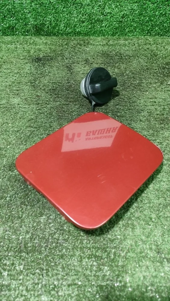 Лючок бензобака Nissan Tiida 2010 78830EL130 C11 HR16DE