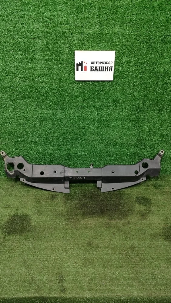 Накладка замка капота Nissan Tiida 2010 62322EM30A C11 HR16DE