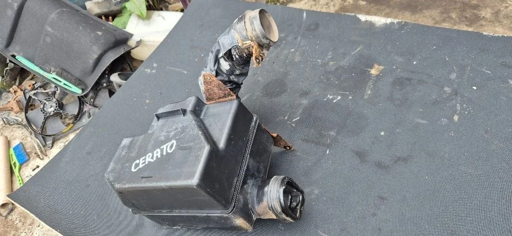 Корпус воздушного фильтра для Kia Cerato 2004-2008