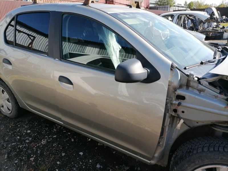 Дверь передняя правая Renault Logan 2 2014-2022 2017 801008681R СЕДАН 1.6 H4M438 113 Л/С H4MD438 H4M