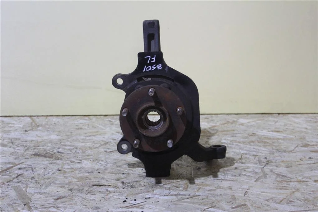 Б.у. кулак поворотный NISSAN MURANO Z50 NISSAN MURANO Z50