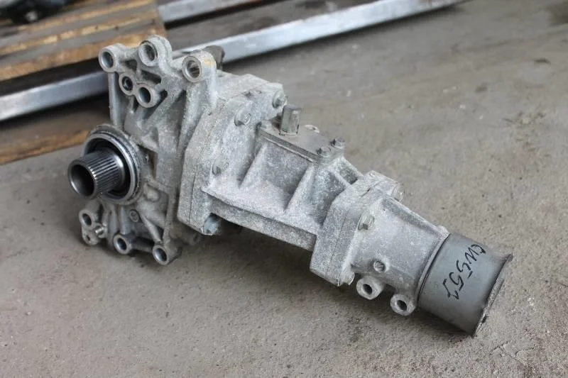 Б.у. раздаточная коробка MITSUBISHI OUTLANDER XL CW5W MITSUBISHI OUTLANDER XL CW5W