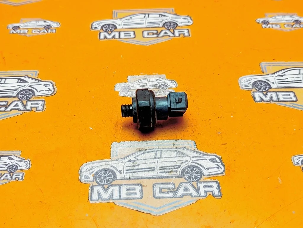 Датчик давления Mercedes-Benz