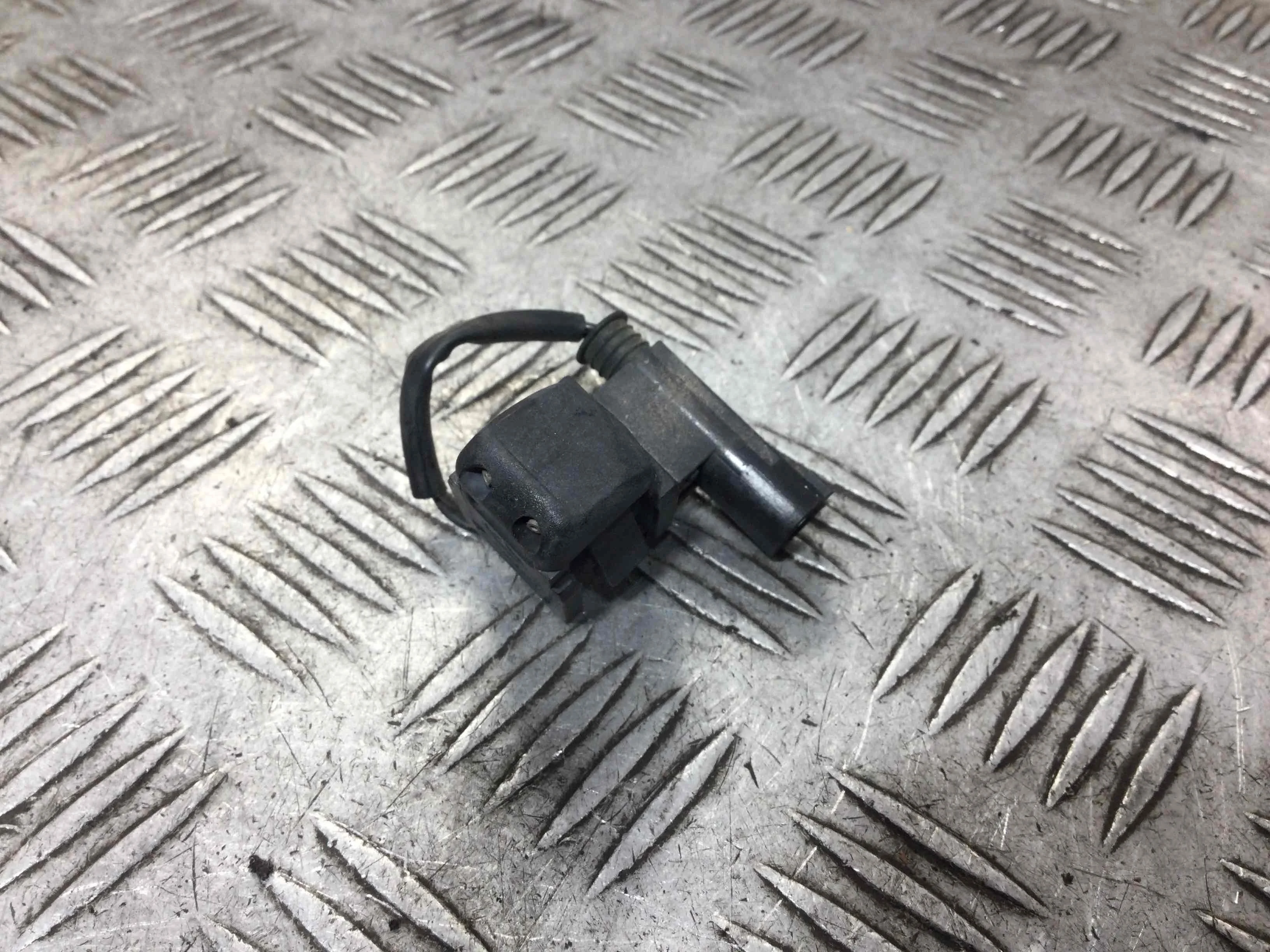 Форсунка омывателя Mercedes S-klasse W220 [рестайлинг] (2002-2005) дизель 3.2 CDI Автомат Седан