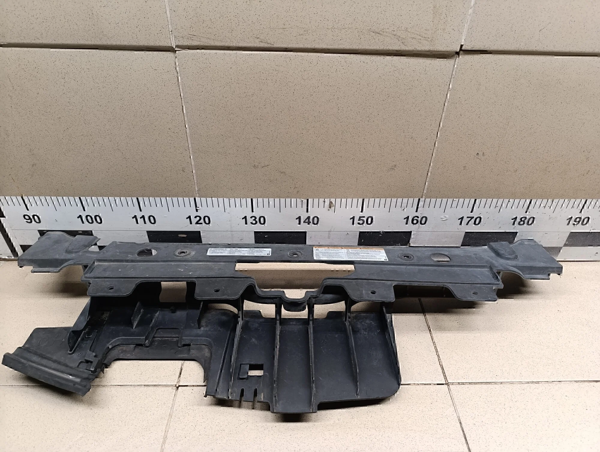 Кожух замка капота Cruze 2009-2016