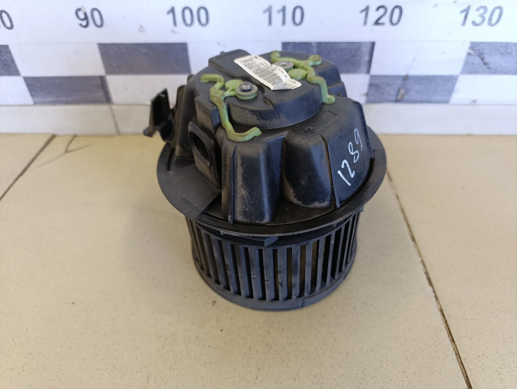 Моторчик отопителя Duster 2012>