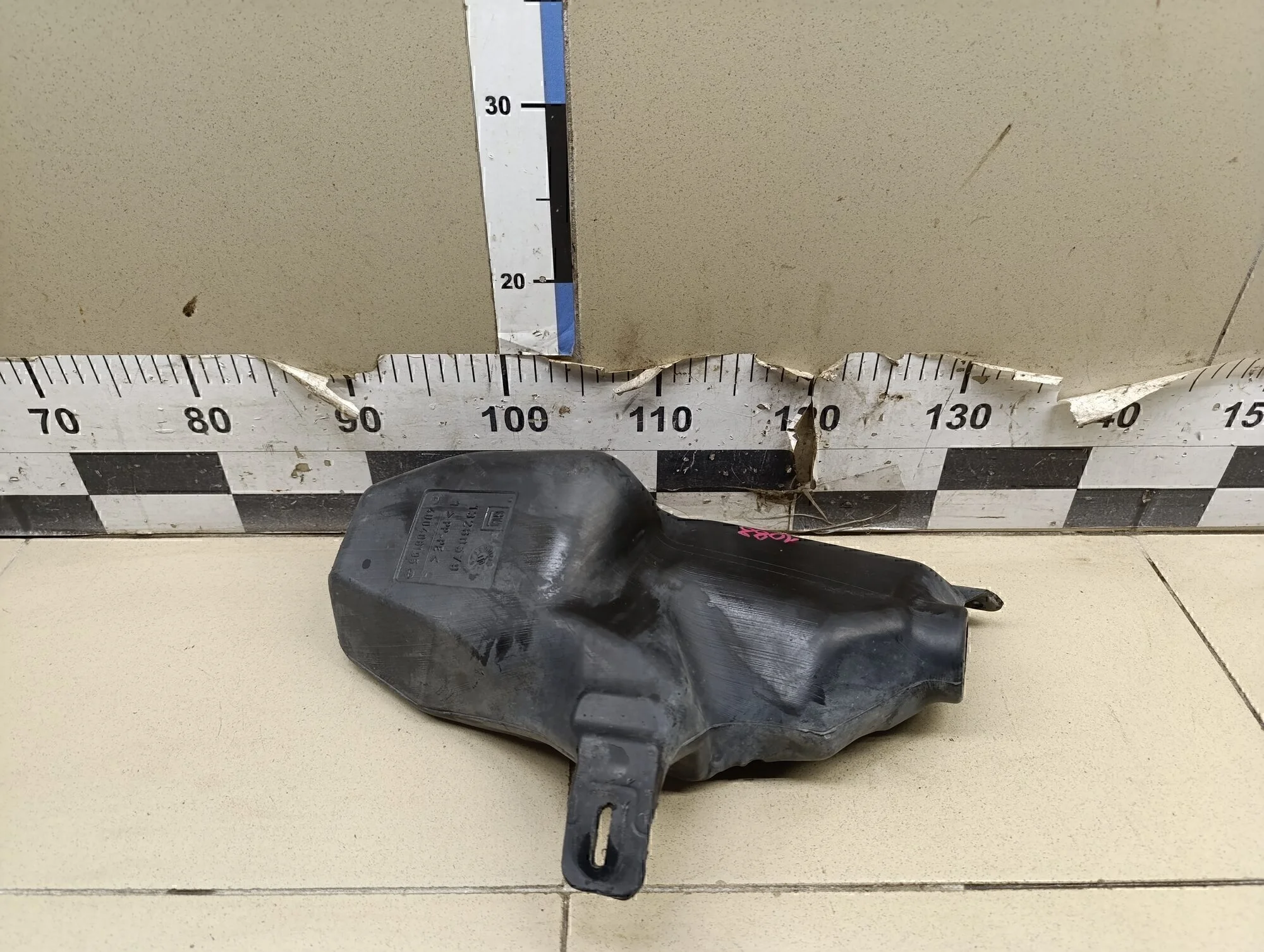 Бачок омывателя лобового стекла Cruze 2009-2016