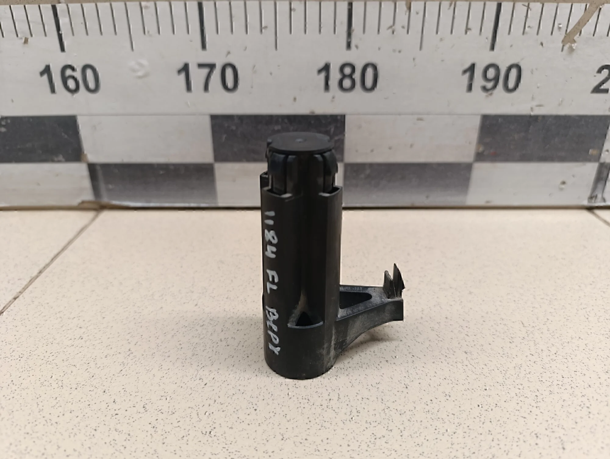 Кронштейн радиатора Focus III 2011>