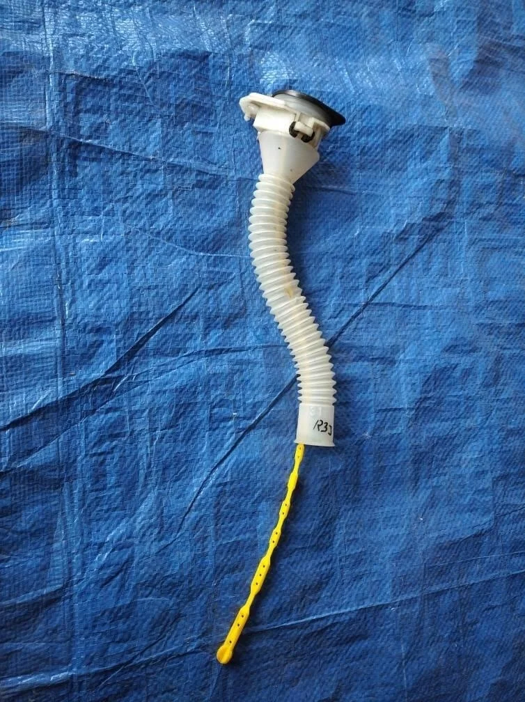 Б.у. горловина бачка омывателя TOYOTA RAV4 ACA30 TOYOTA RAV4 ACA30