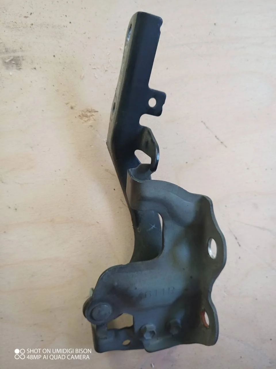 Петля капота правая Toyota Land Cruiser Prado 150 рестайлинг (2013—2017)