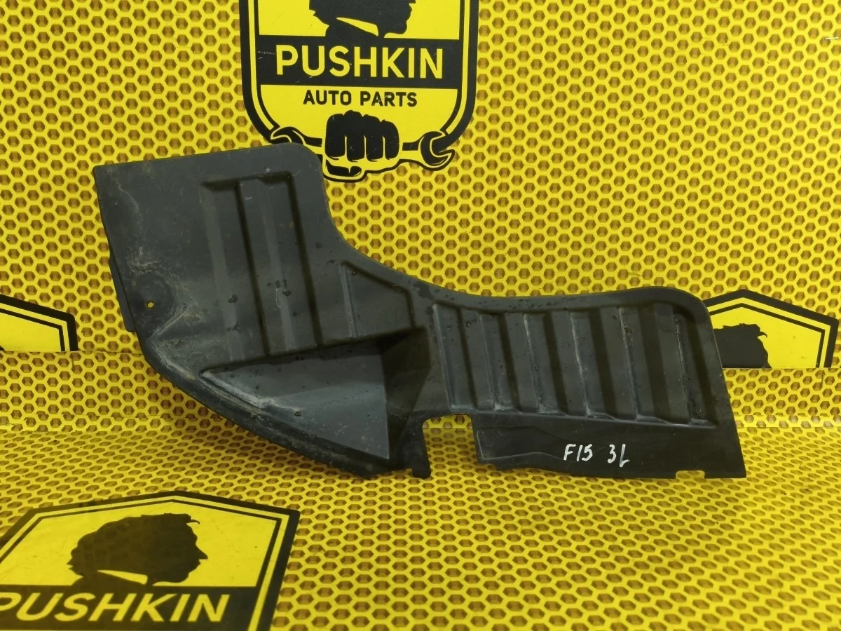 Пыльник бампера Nissan Juke 2011 788171KA0A F15 MR16DDT, левый