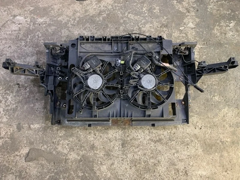 Передняя панель крепления облицовки (телевизор) Infiniti Fx 30D ( 2002-2013) 2011 625011DR0A 3.0 D V9X