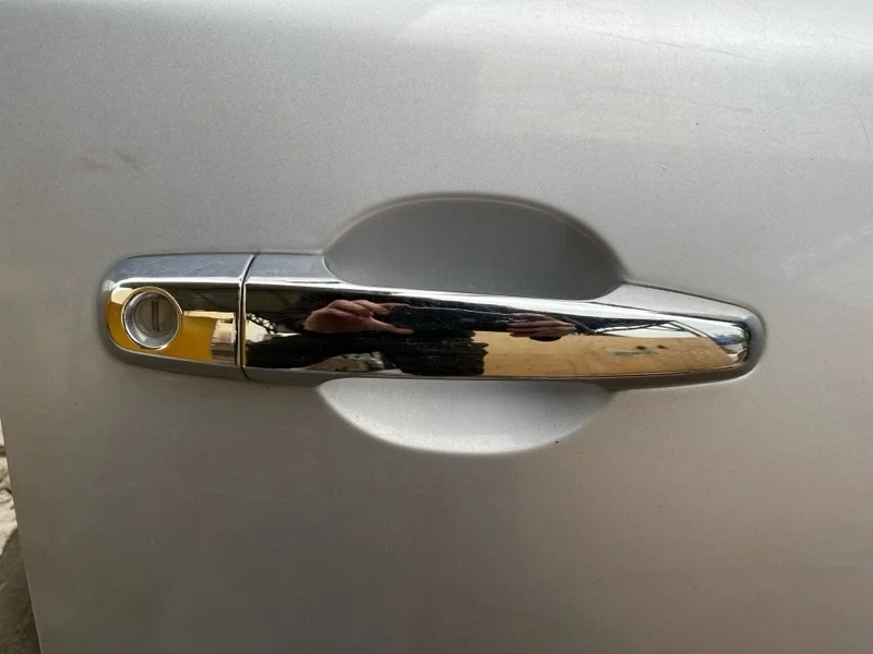 Ручка двери наружная передняя правая Mitsubishi L200 (2006-2015) 2006 5716A032 ПИКАП 2.5 D 4D56