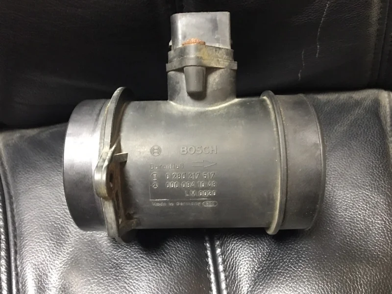 ДМРВ Mercedes Sprinter A0000941048 W901-W904