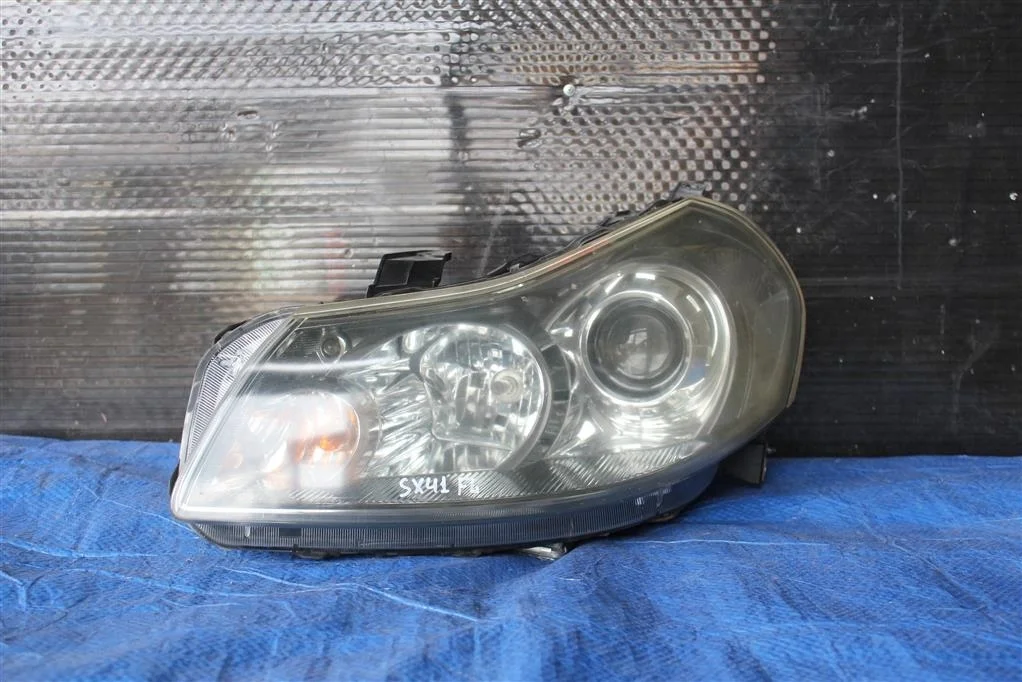 Б.у. фара SUZUKI SX4 YA11S SUZUKI SX4 YA11S