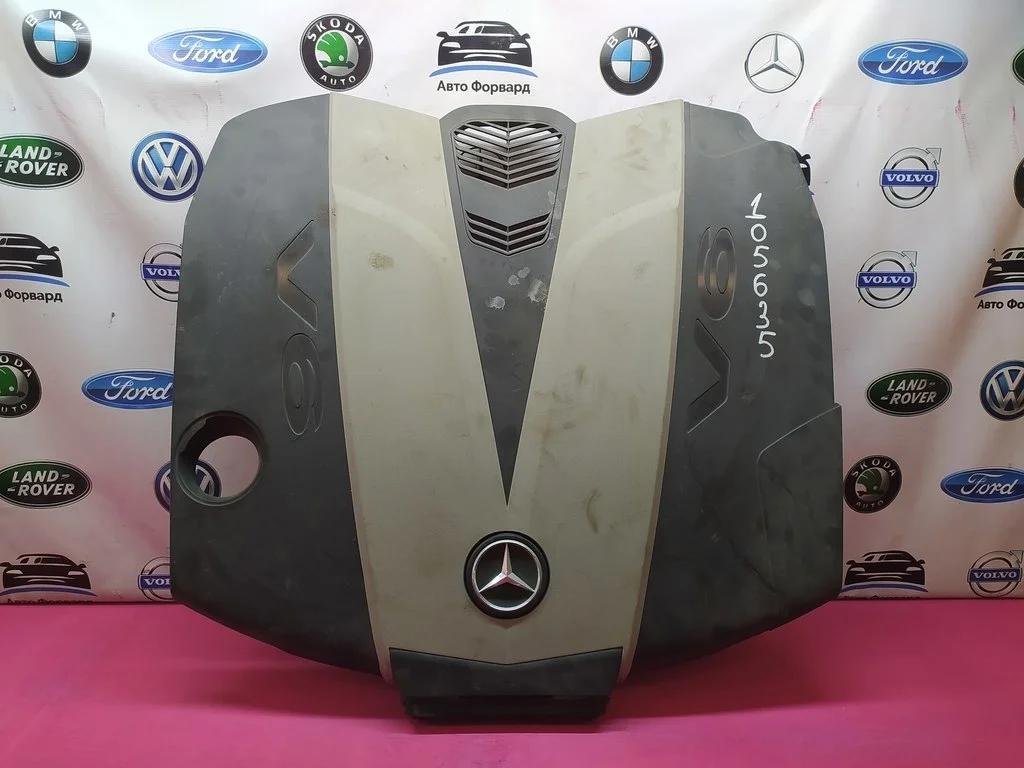 Крышка двигателя W212 X204 3,0 OM642 A6420105767