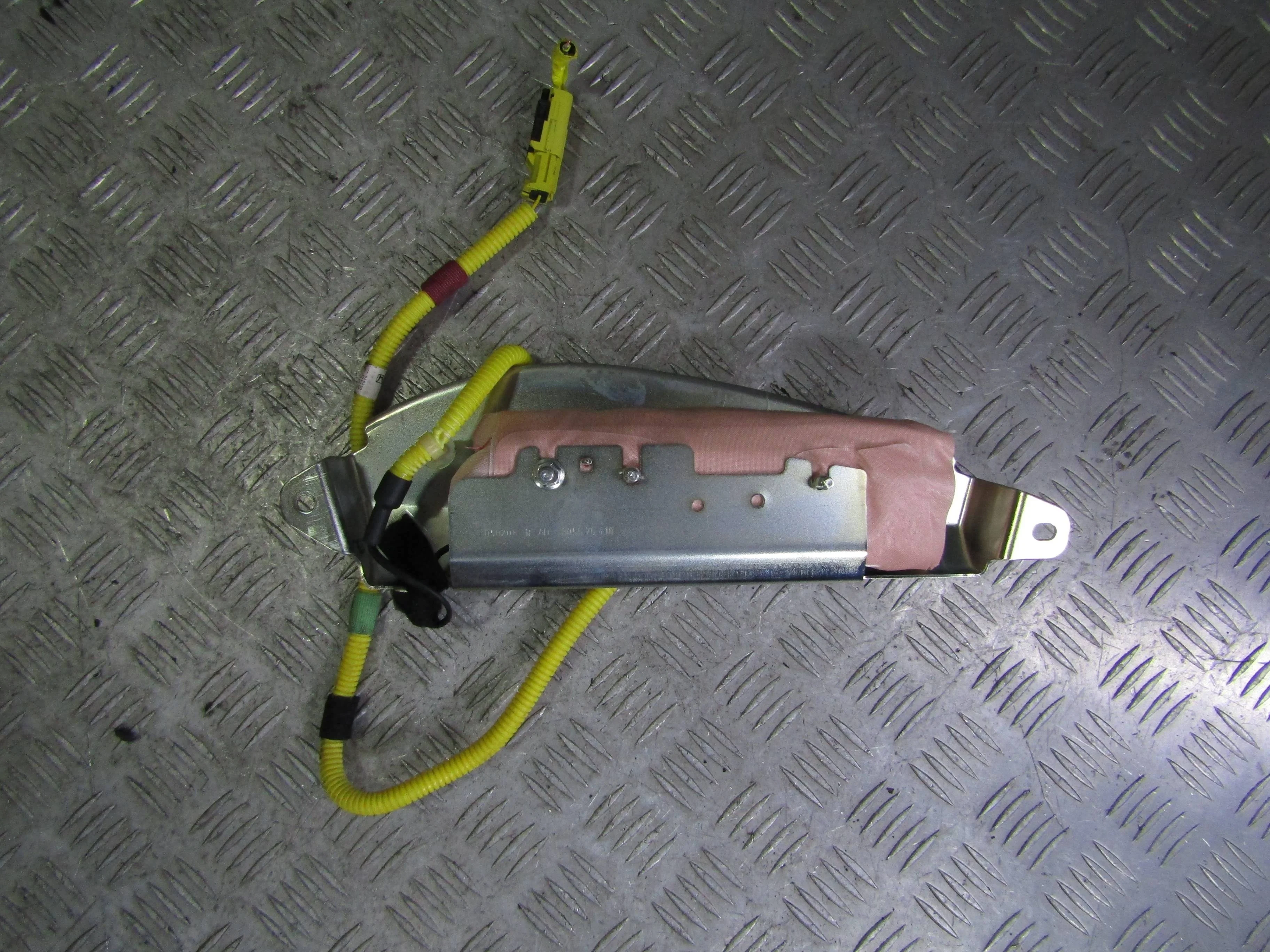 Подушка безопасности в сиденье правая HONDA Civic