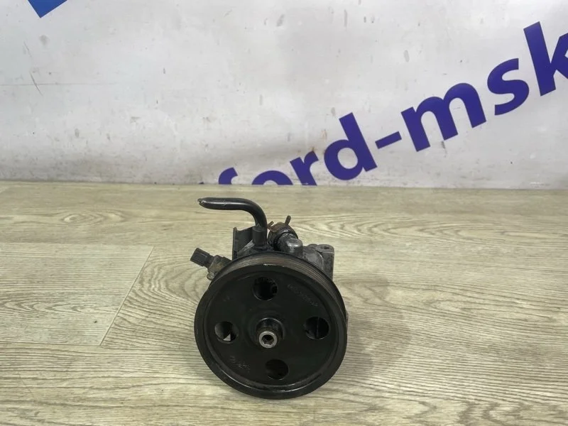 Насос гидроусилителя руля FORD FOCUS 2 2006