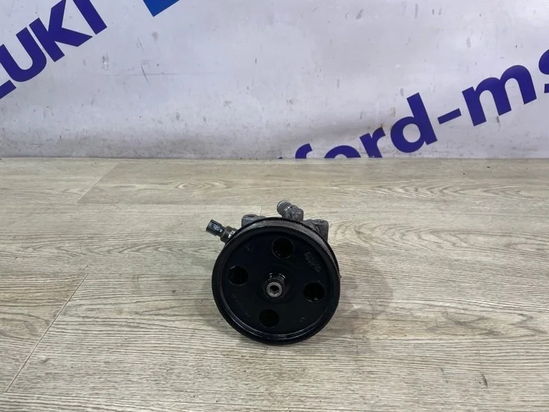 Насос гидроусилителя руля FORD FOCUS 2 2009