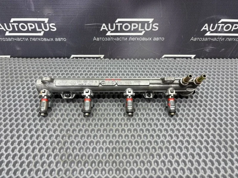 Топливная рампа Volkswagen Bora 2002 036133319 СЕДАН 1.4 AKQ